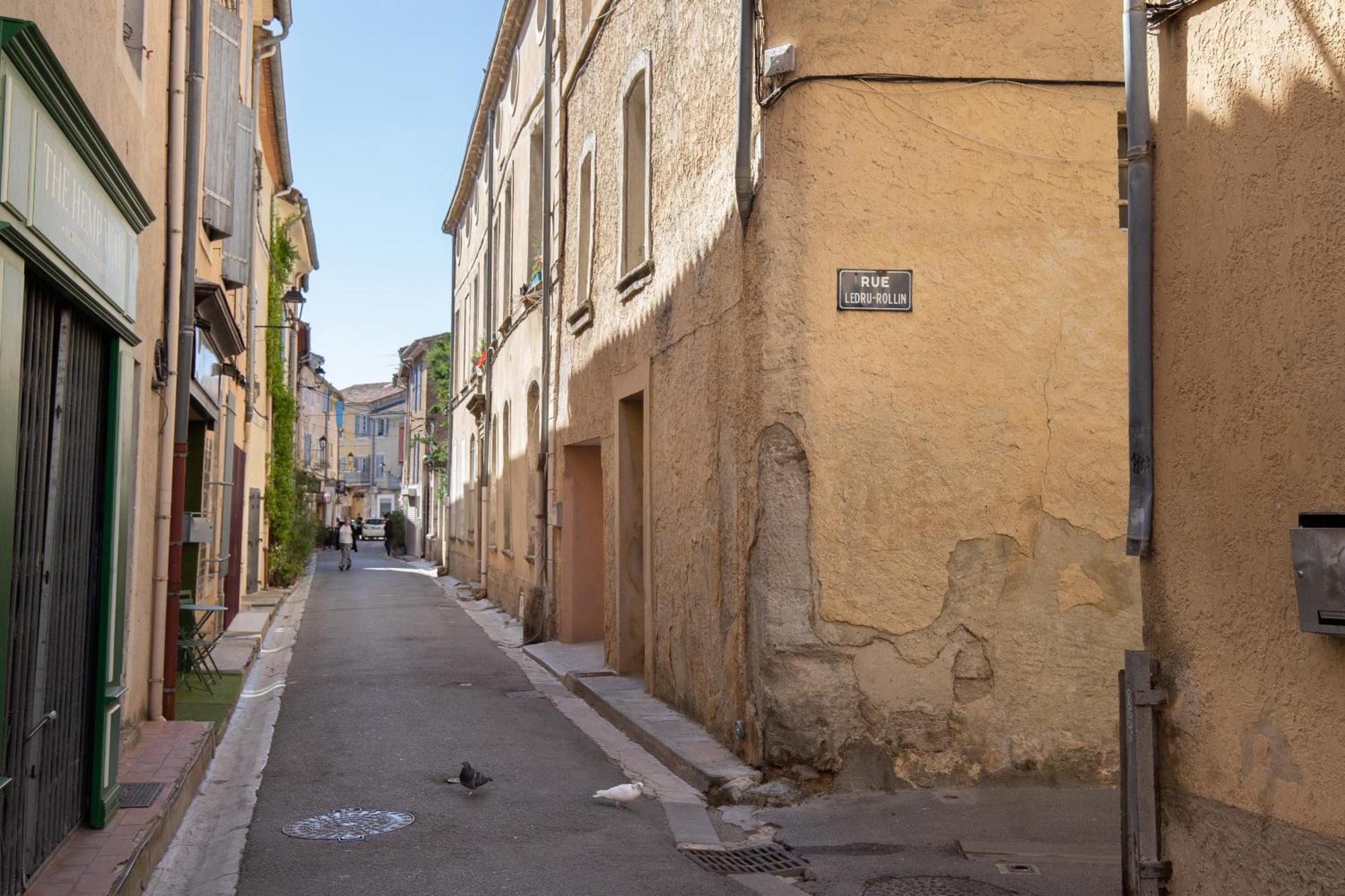 L'Antiquaire - 3 Chambres - Hypercentre - Wifi L'Isle-sur-la-Sorgue Bagian luar foto